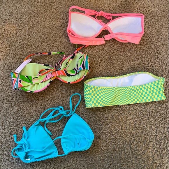 Lot of four small bathing suit tops - Picture 2 of 8